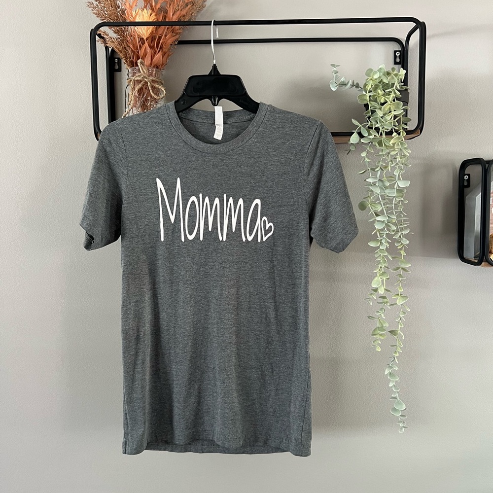 Momma Tee